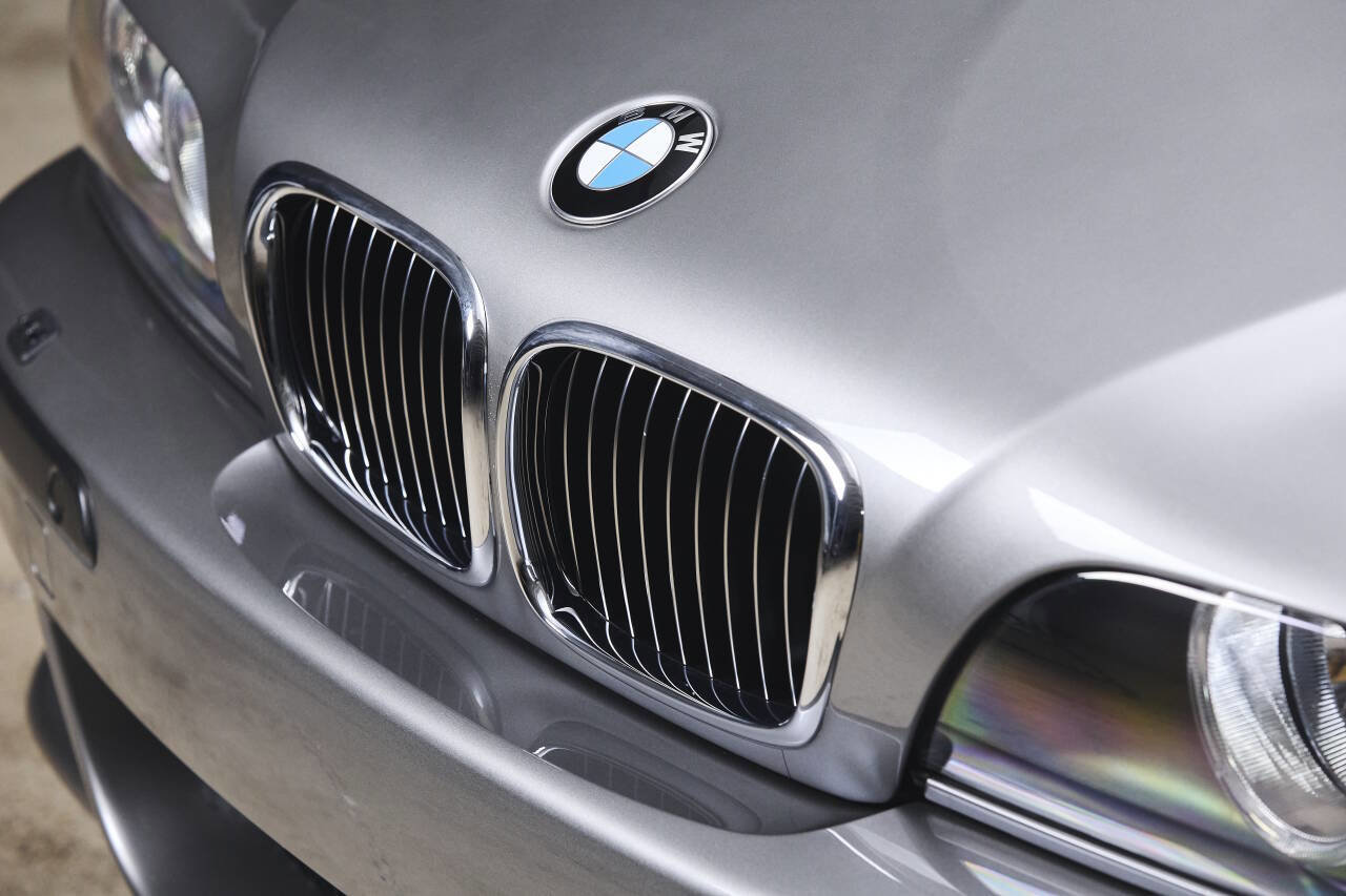 Used 2003 BMW M5 image 27