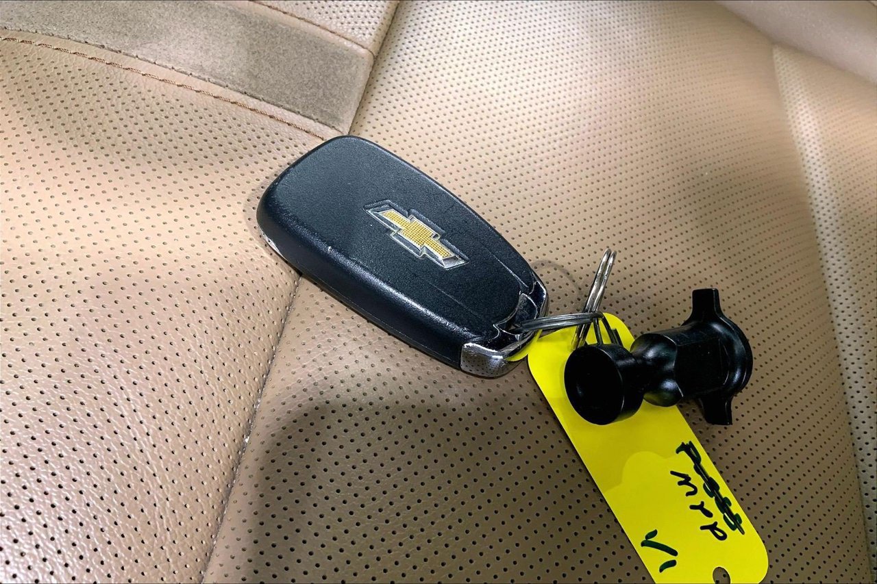 Used 2021 Chevrolet Blazer Premier w/ Driver Confidence II Package FWD image 11