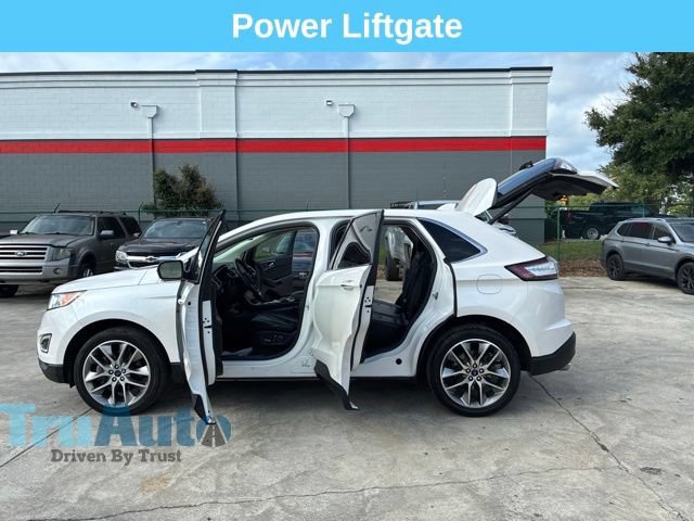 Used 2017 Ford Edge Titanium w/ Technology Package AWD/4WD image 14
