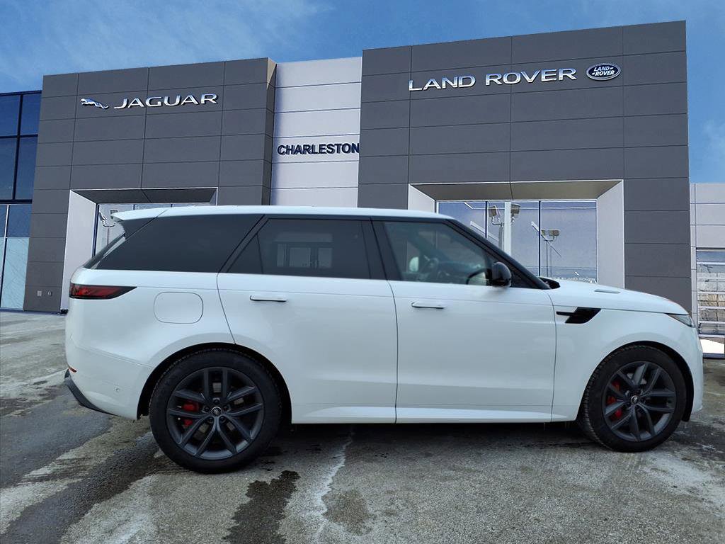 Certified 2024 Land Rover Range Rover Sport Dynamic SE image 6