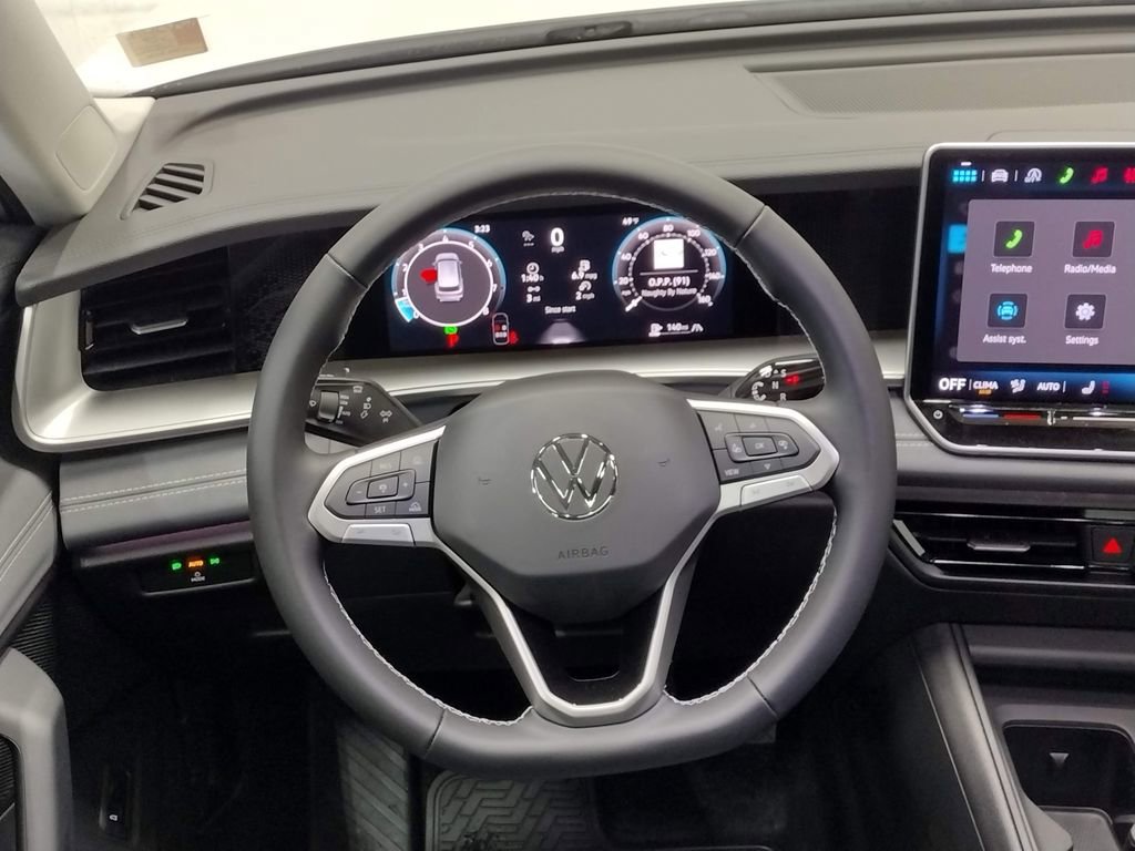 New 2026 Volkswagen Tiguan SE image 35