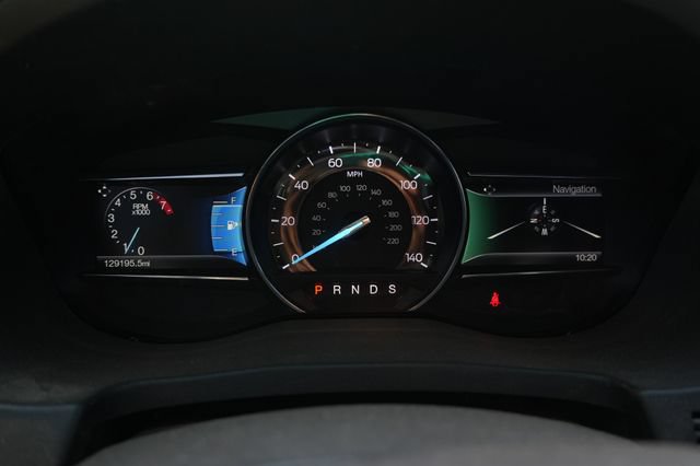 Used 2016 Ford Explorer XLT w/ Equipment Group 202A FWD image 7