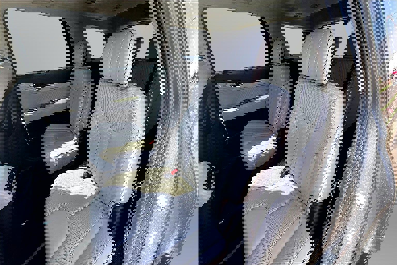 Used 2023 Hyundai Palisade Calligraphy image 18