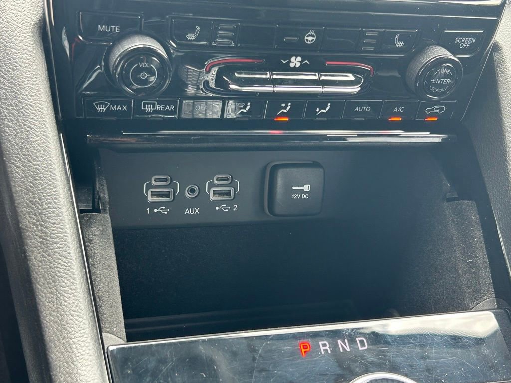 Used 2021 Jeep Grand Cherokee L Limited image 24