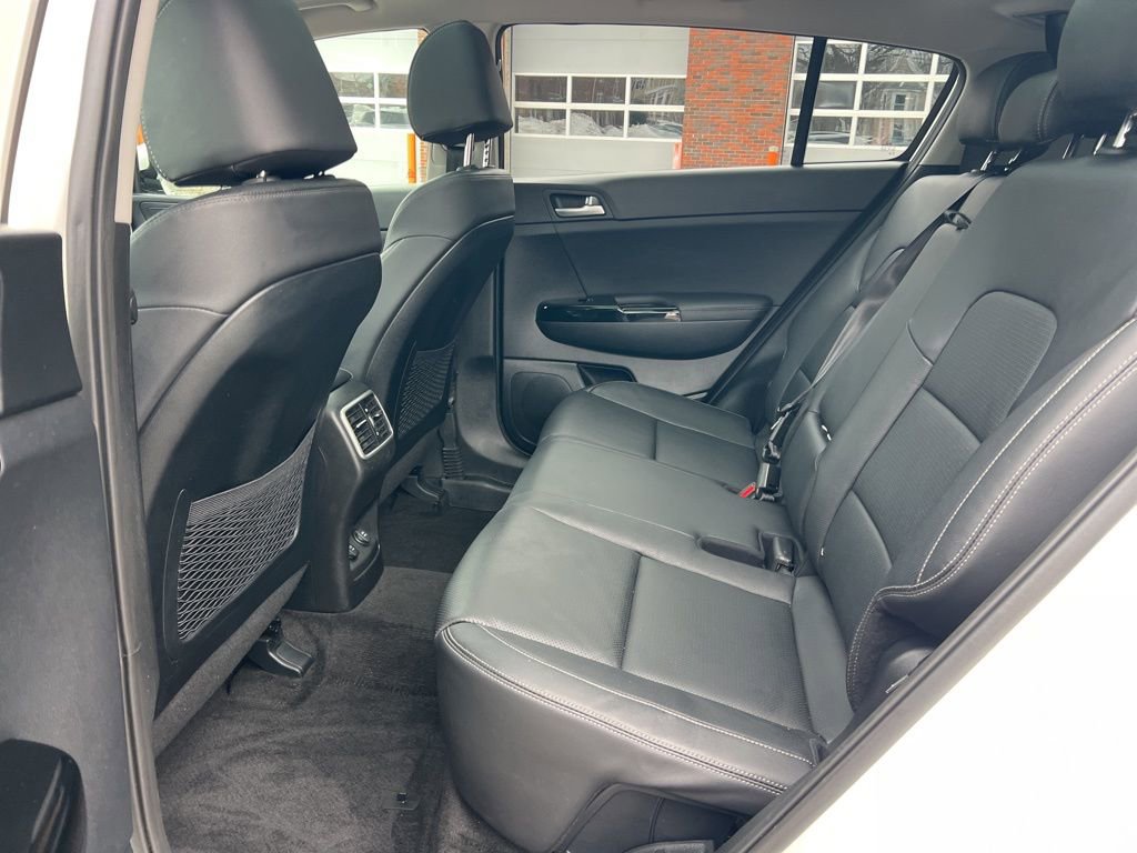 Used 2022 Kia Sportage EX w/ EX Technology Package image 26