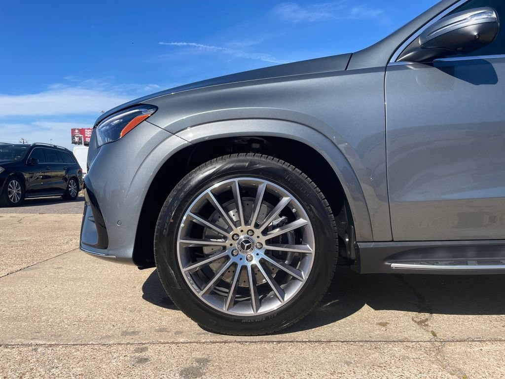 New 2026 Mercedes-Benz GLE 450 4MATIC image 11