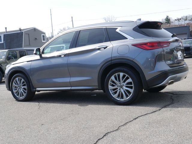 Used 2023 INFINITI QX50 Luxe image 4