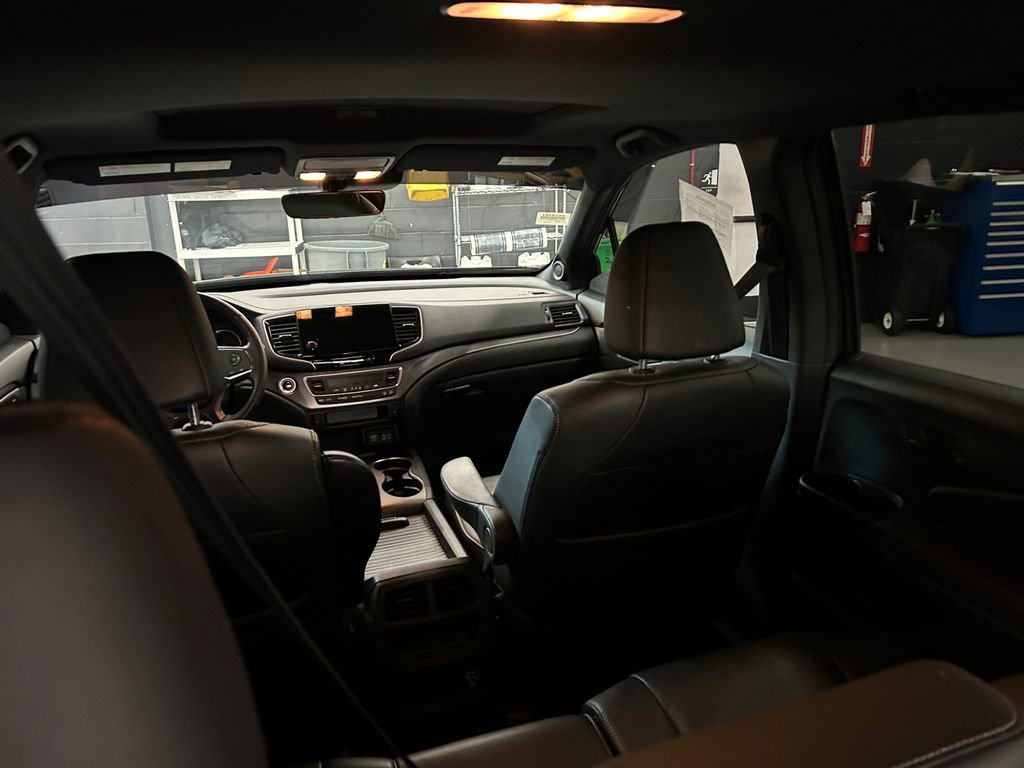 Used 2023 Honda Passport EX-L image 24