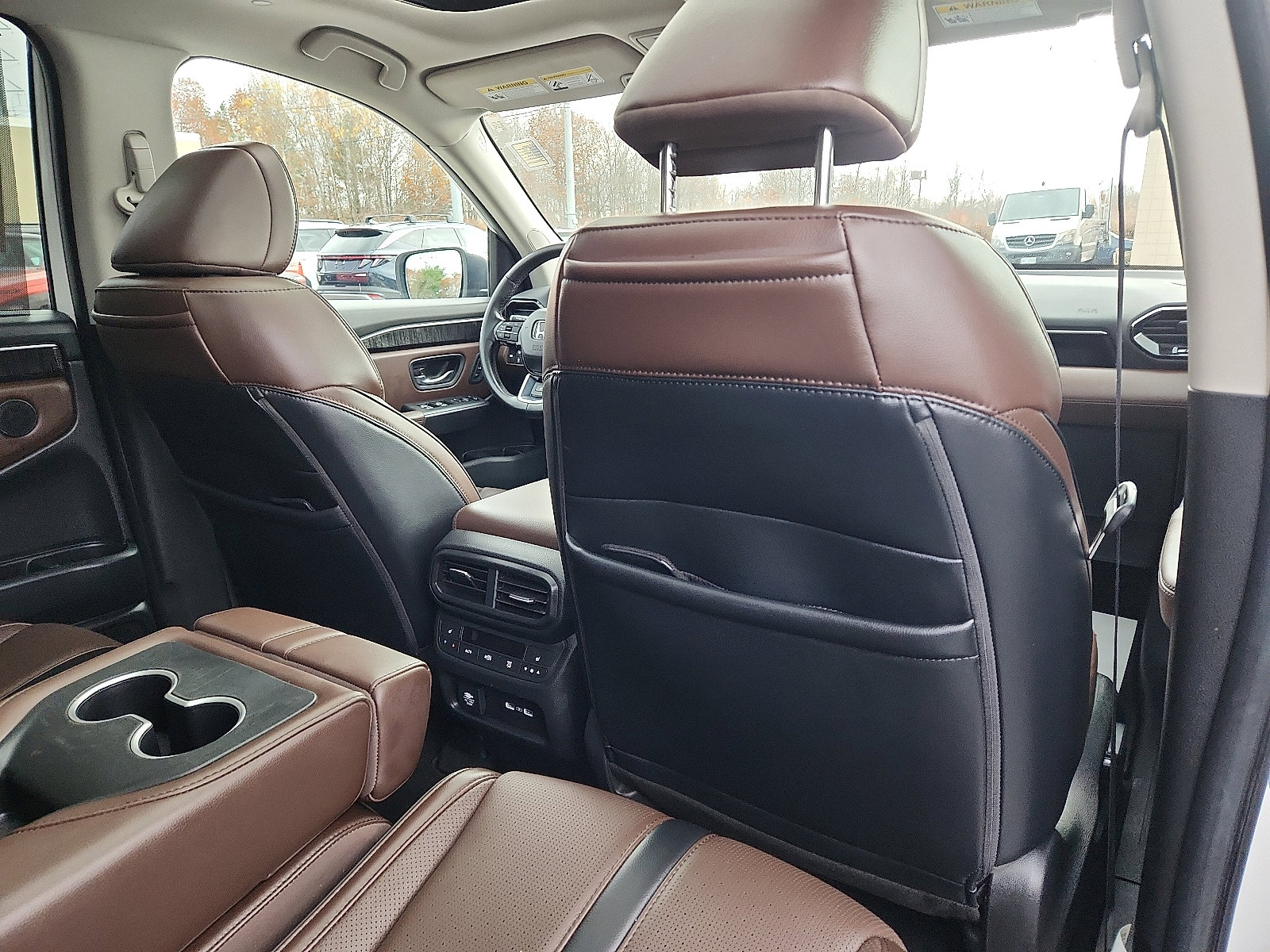 Used 2023 Honda Pilot Elite image 33