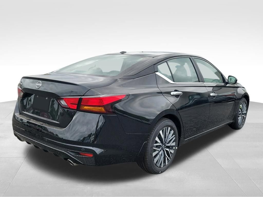 New 2026 Nissan Altima 2.5 SV w/ SV Premium Package FWD image 3