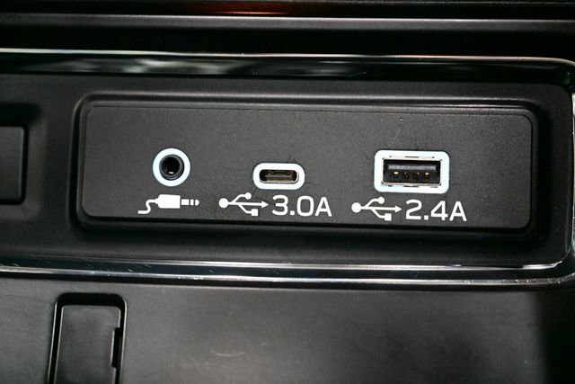 Used 2025 Subaru Ascent Premium AWD/4WD image 30