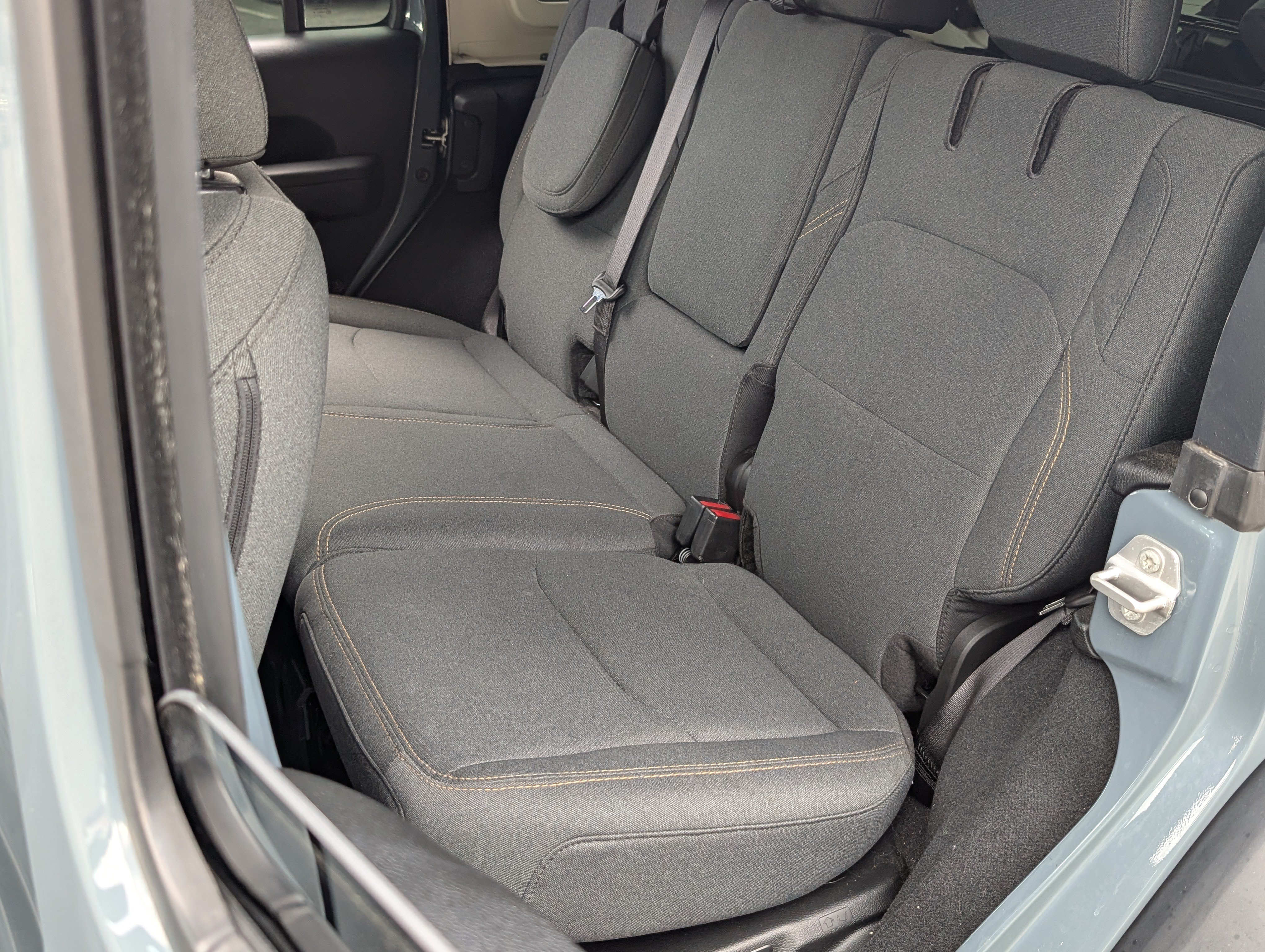 Used 2024 Jeep Wrangler Unlimited AWD/4WD image 17
