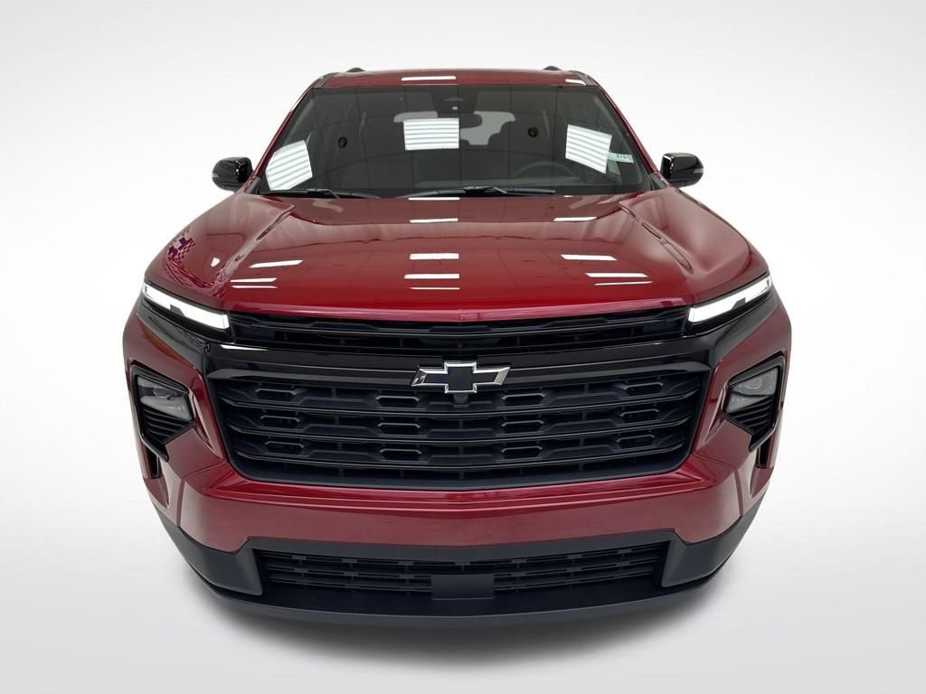 New 2026 Chevrolet Traverse LT w/ Midnight/Sport Edition image 2