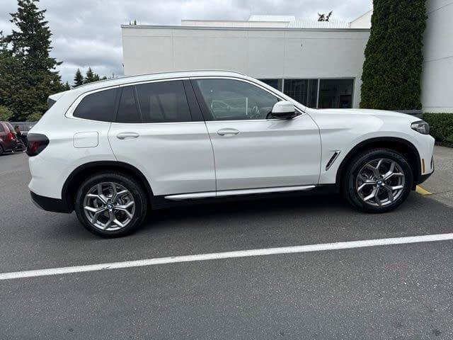 Used 2024 BMW X3 xDrive30i AWD/4WD image 38