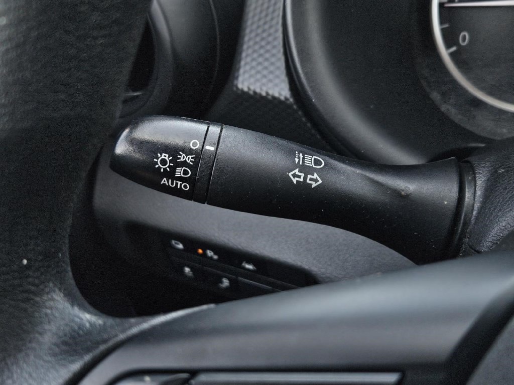 Certified 2024 Nissan Kicks S FWD image 27