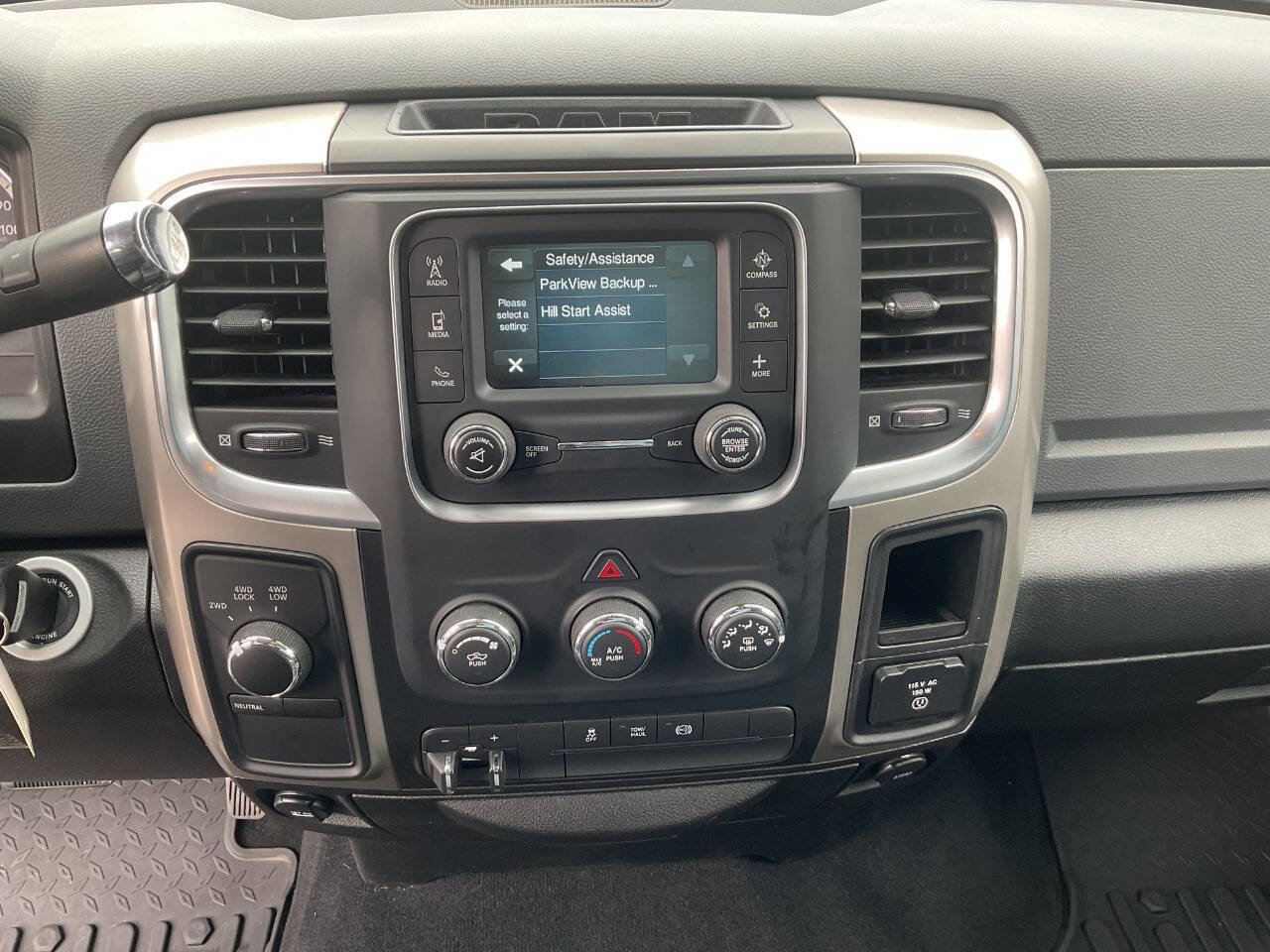 Used 2018 RAM 3500 SLT image 27