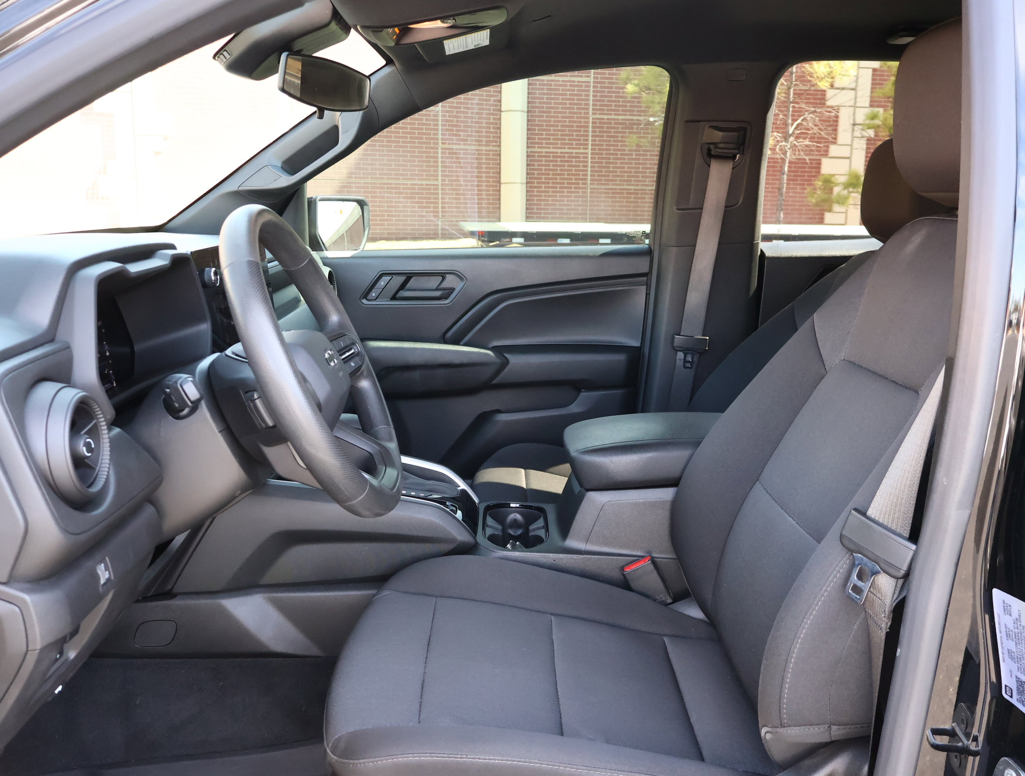 Used 2023 Chevrolet Colorado Trail Boss w/ Technology Package image 10