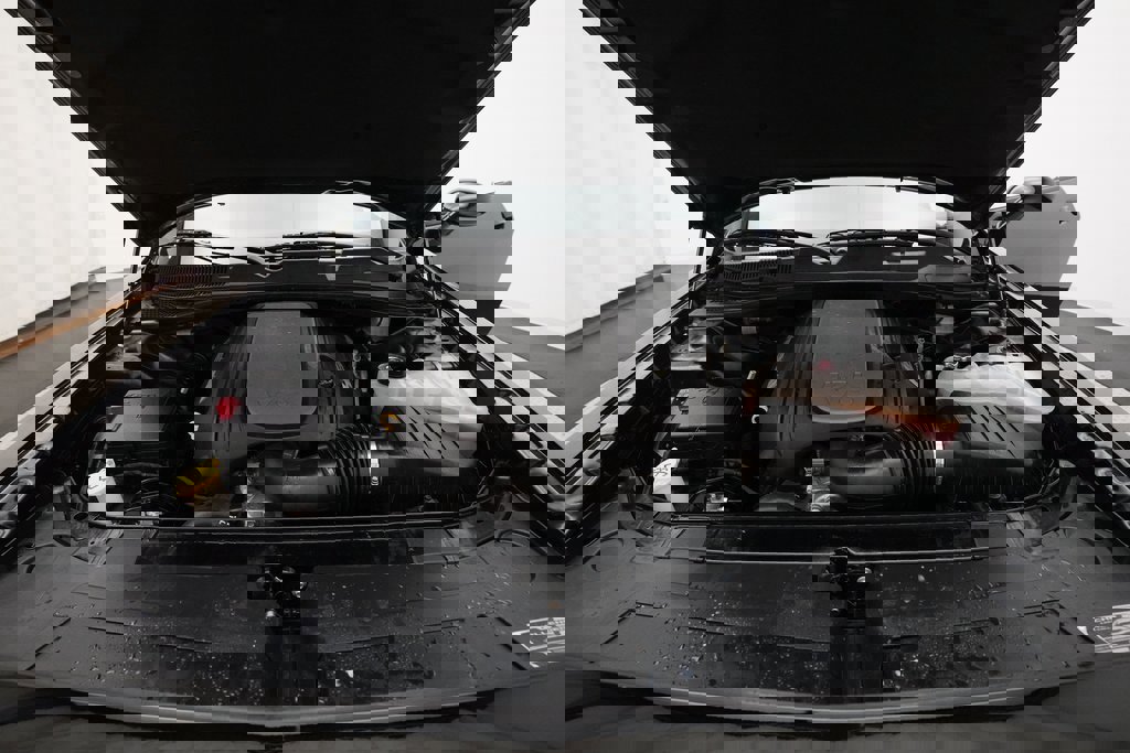 Used 2023 Dodge Challenger R/T w/ Plus Package image 3