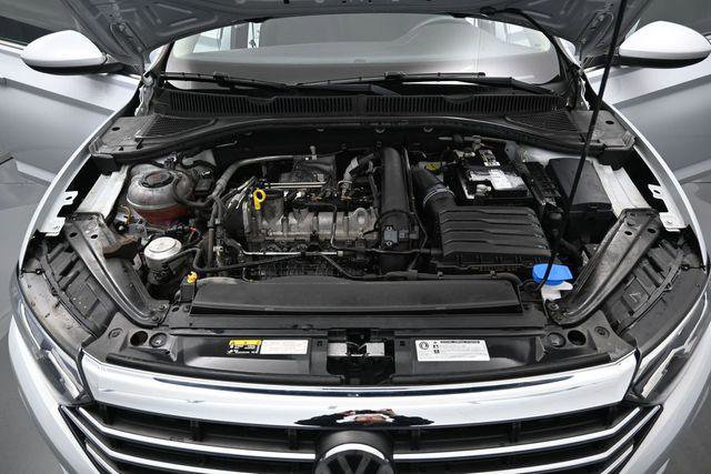 Used 2019 Volkswagen Jetta SE FWD image 33