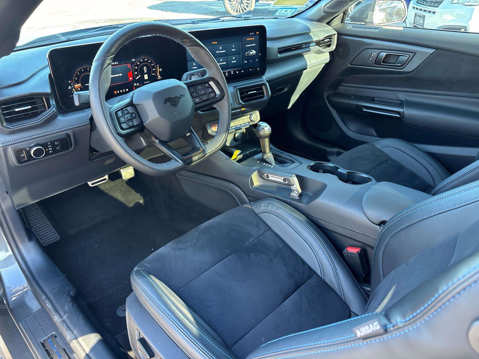 Used 2024 Ford Mustang Dark Horse image 10