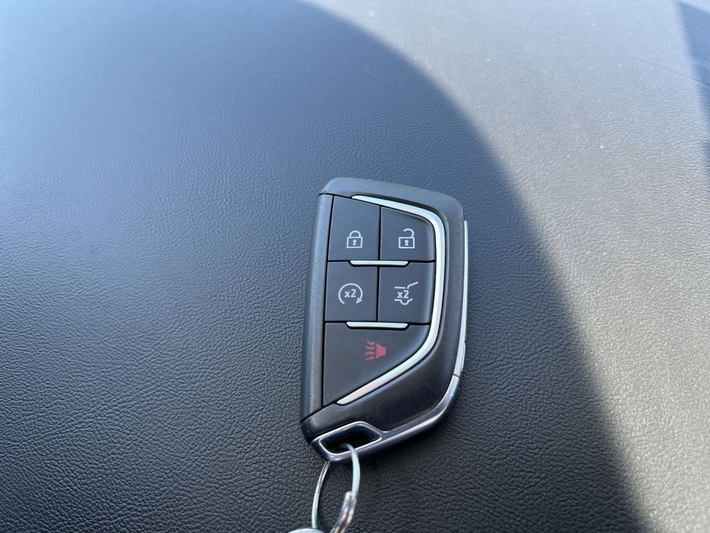Certified 2024 Cadillac Lyriq Tech RWD image 38