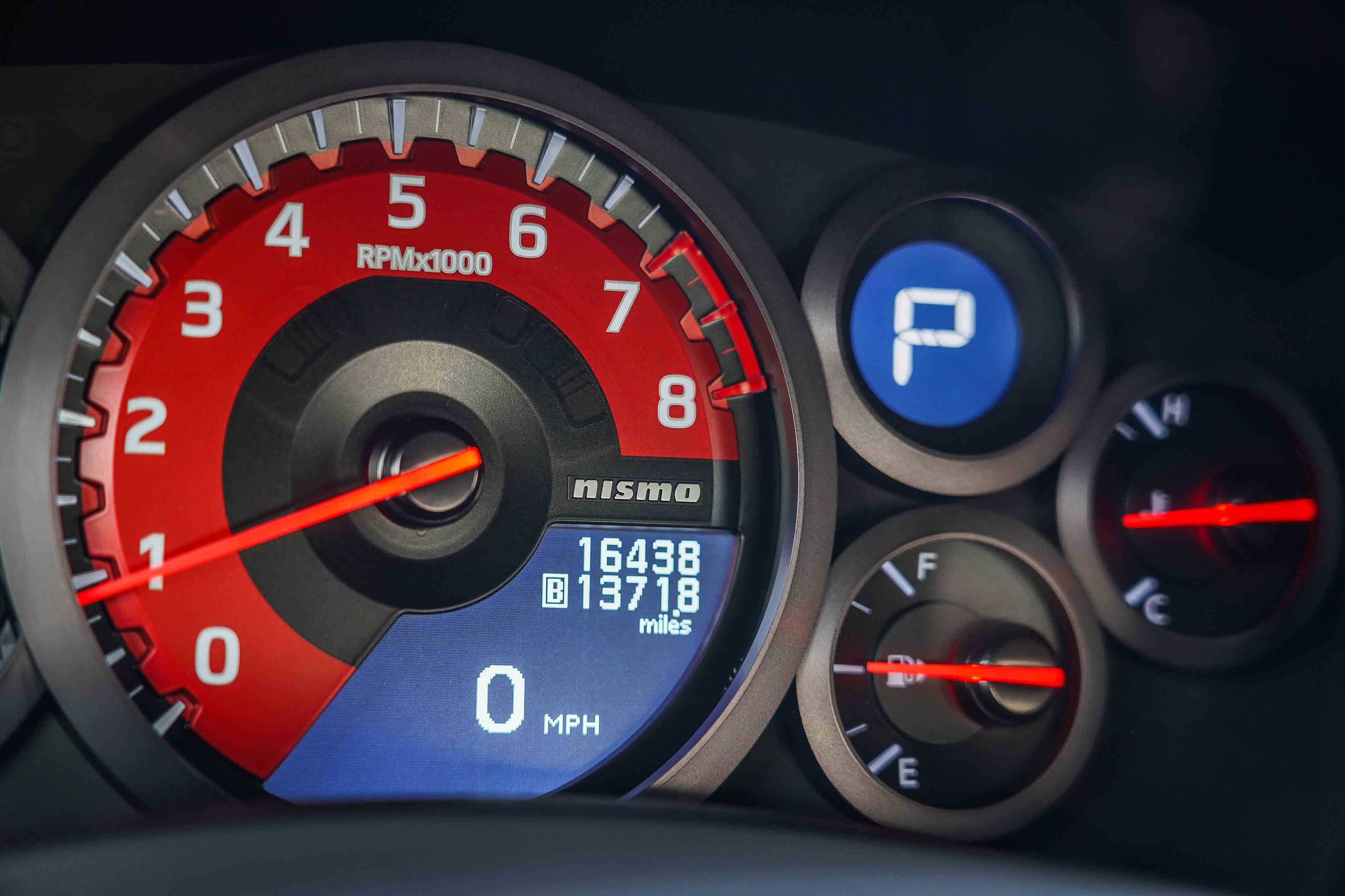 Used 2018 Nissan GT-R NISMO image 30