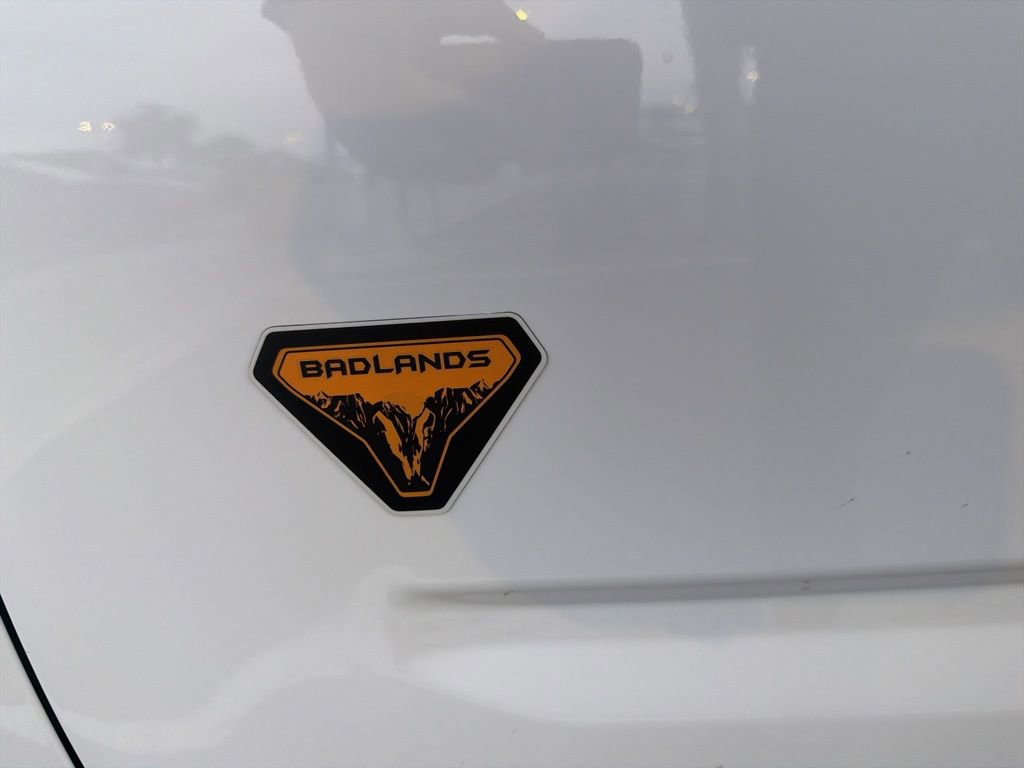 Used 2023 Ford Bronco Sport Badlands image 8