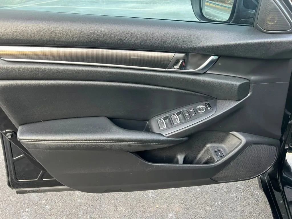 Used 2020 Honda Accord Sport image 23