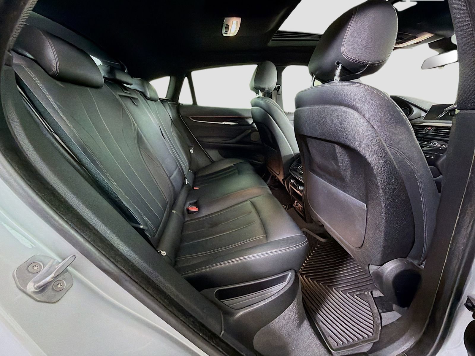 Used 2019 BMW X6 xDrive35i image 30