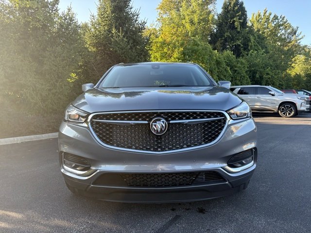 Used 2021 Buick Enclave Avenir w/ Avenir Technology Package image 8