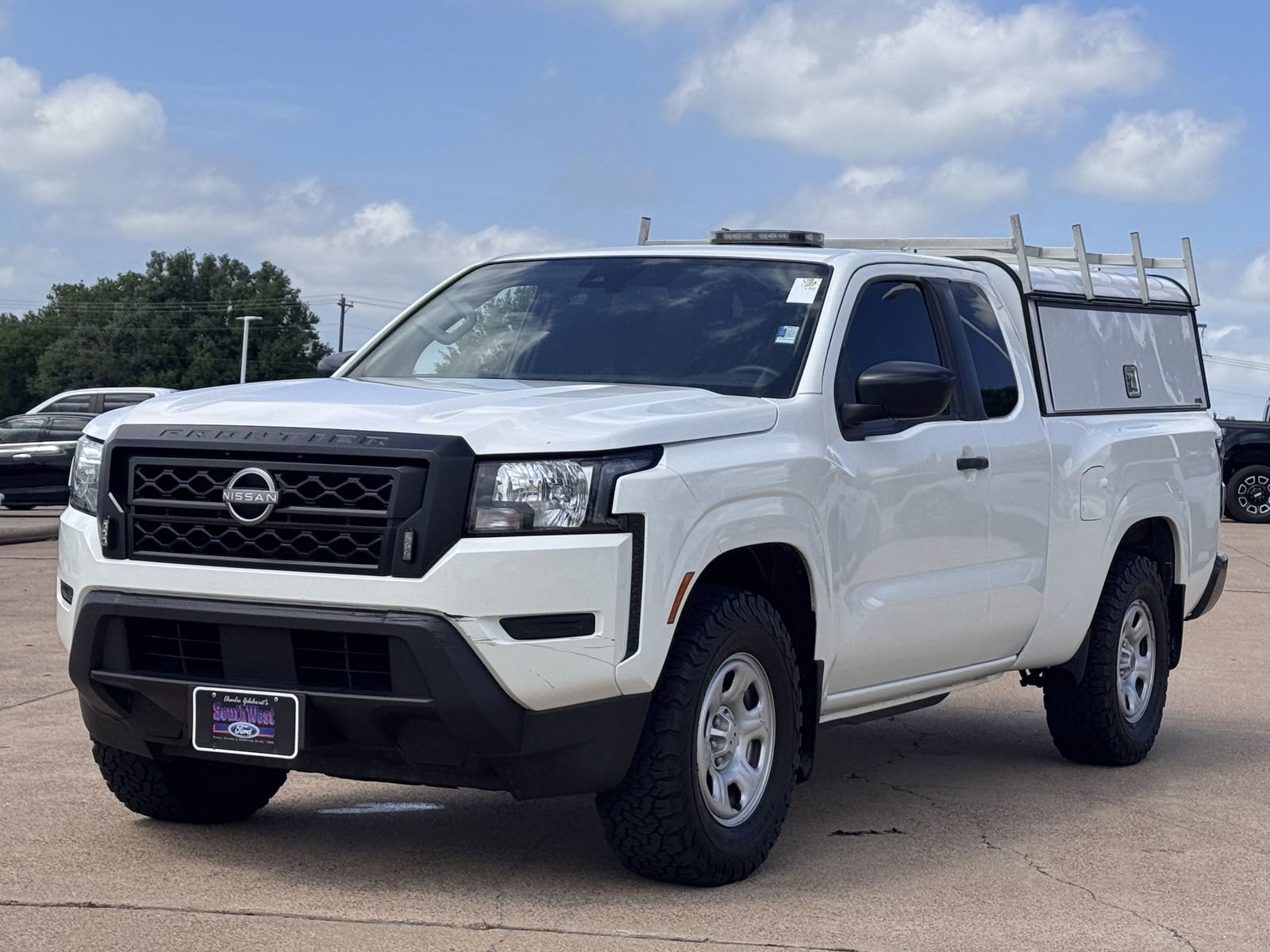 Used 2023 Nissan Frontier S w/ Technology Package RWD image 8