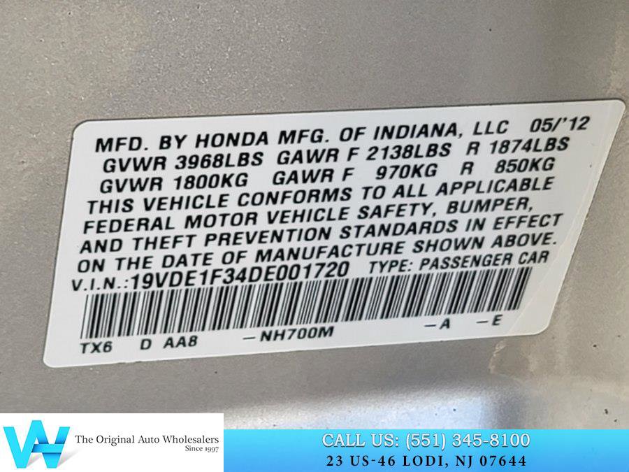 Used 2013 Acura ILX 4dr Sdn 2.0L image 23