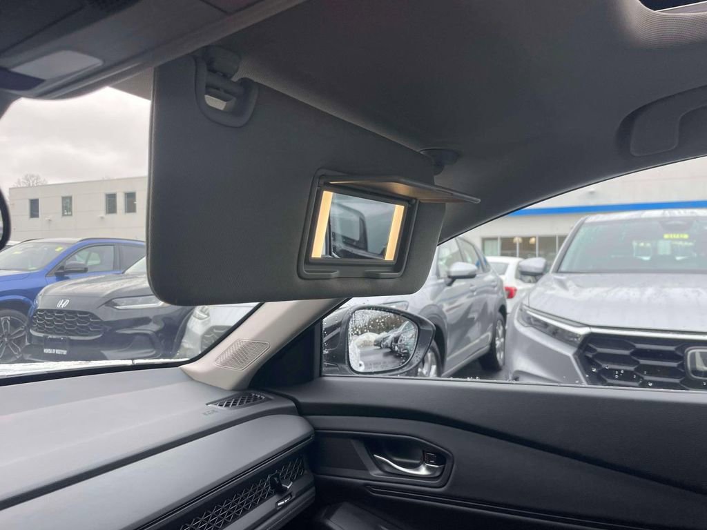 Certified 2025 Honda Accord SE image 33