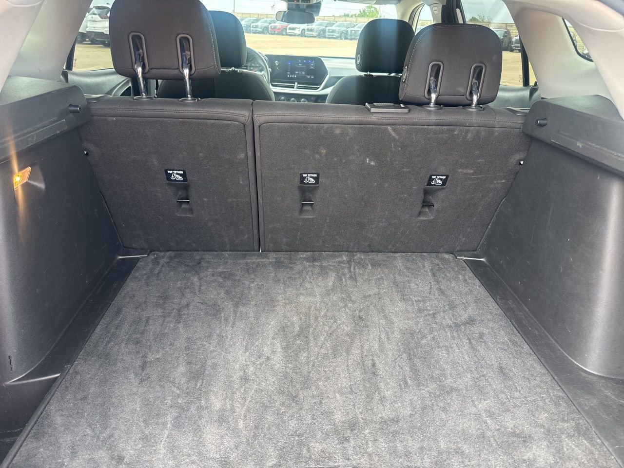 Used 2025 Chevrolet Trax LS image 34