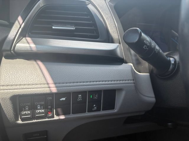 Used 2019 Honda Odyssey EX-L image 23
