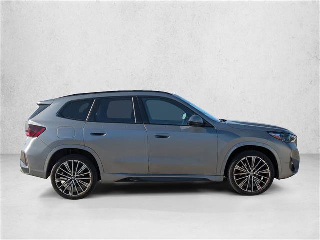 Used 2023 BMW X1 xDrive28i w/ Premium Package image 4
