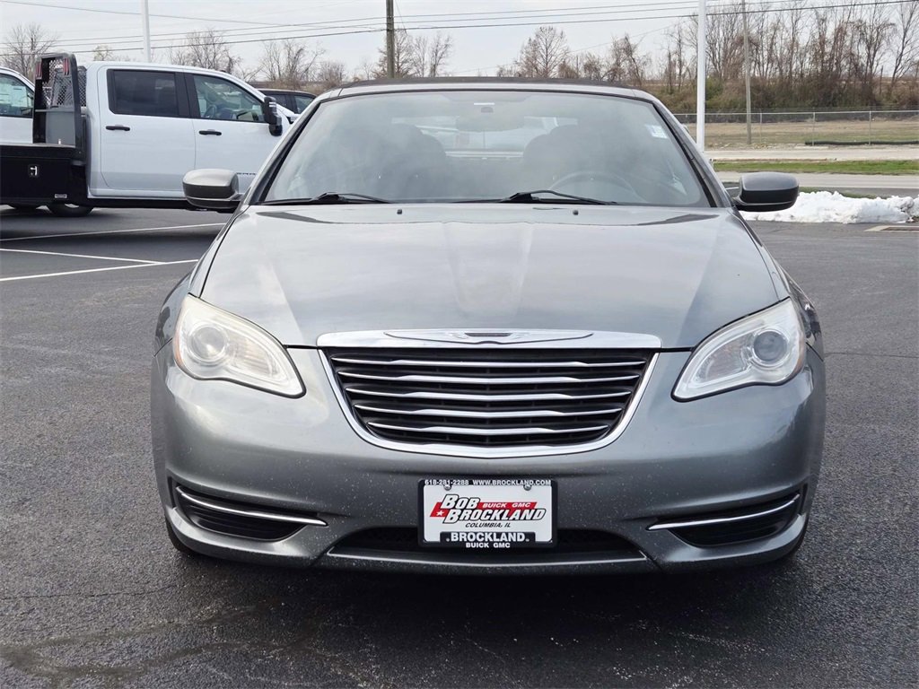 Used 2012 Chrysler 200 Touring image 8
