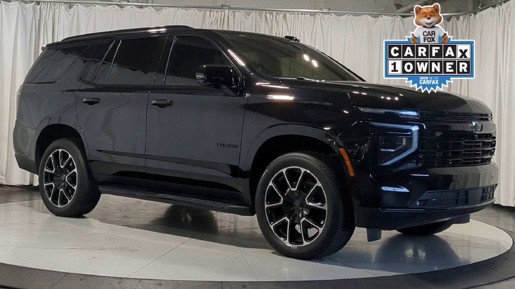 Used 2025 Chevrolet Tahoe RST w/ Comfort Package AWD/4WD image 2