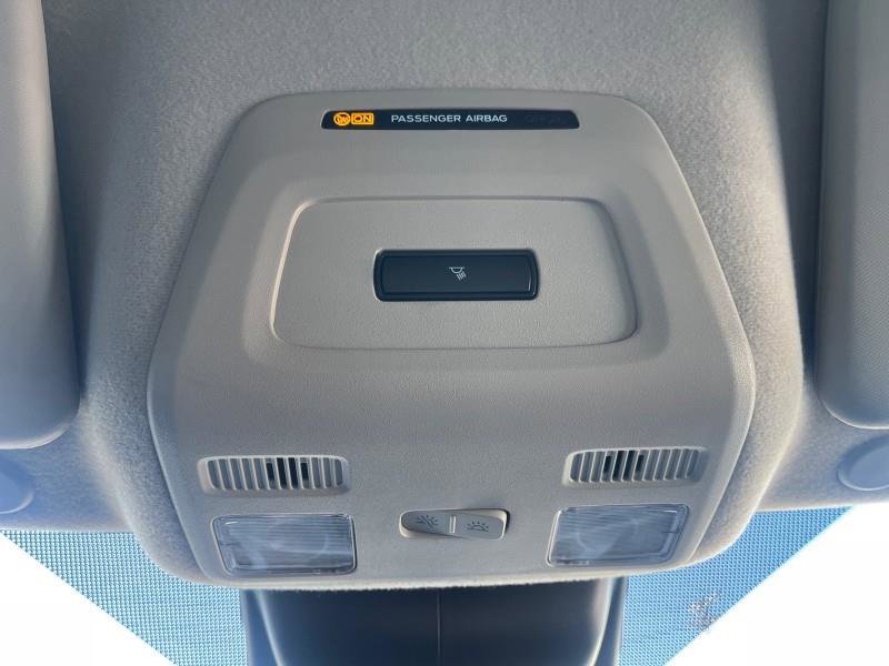 Used 2023 Ford Transit 250 Medium Roof w/ Load Area Protection Package image 15