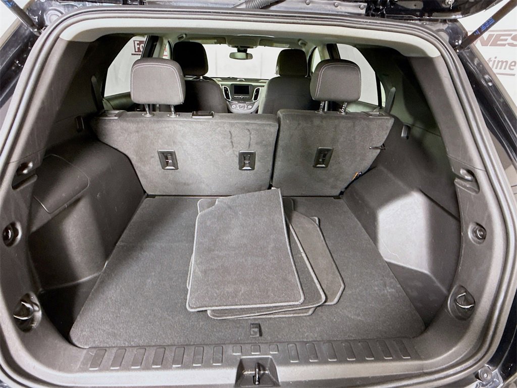 Used 2023 Chevrolet Equinox LS w/ LS Convenience Package image 26