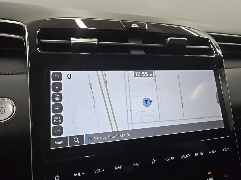 Certified 2024 Hyundai Tucson Limited AWD/4WD image 32