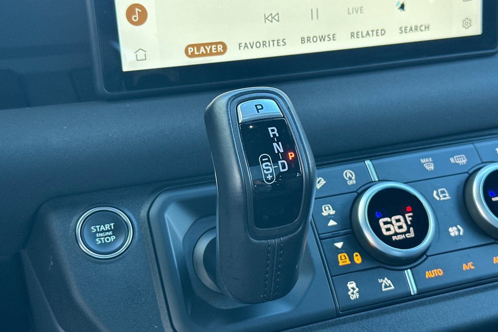 Used 2023 Land Rover Defender 110 X-Dynamic SE image 27