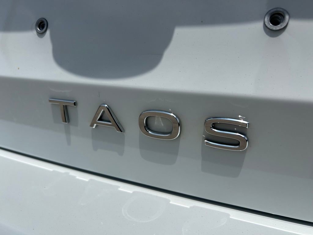 Used 2025 Volkswagen Taos S FWD image 51