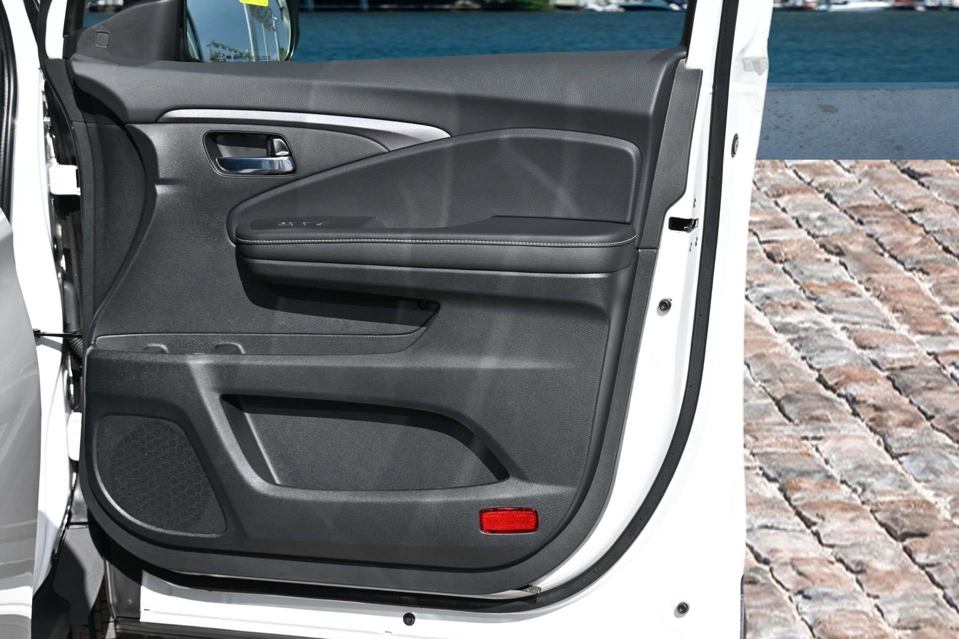 New 2026 Honda Ridgeline RTL image 12