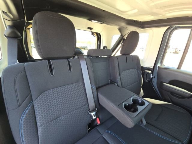 Used 2025 Jeep Wrangler Unlimited Rubicon 4xe w/ Safety Group image 17