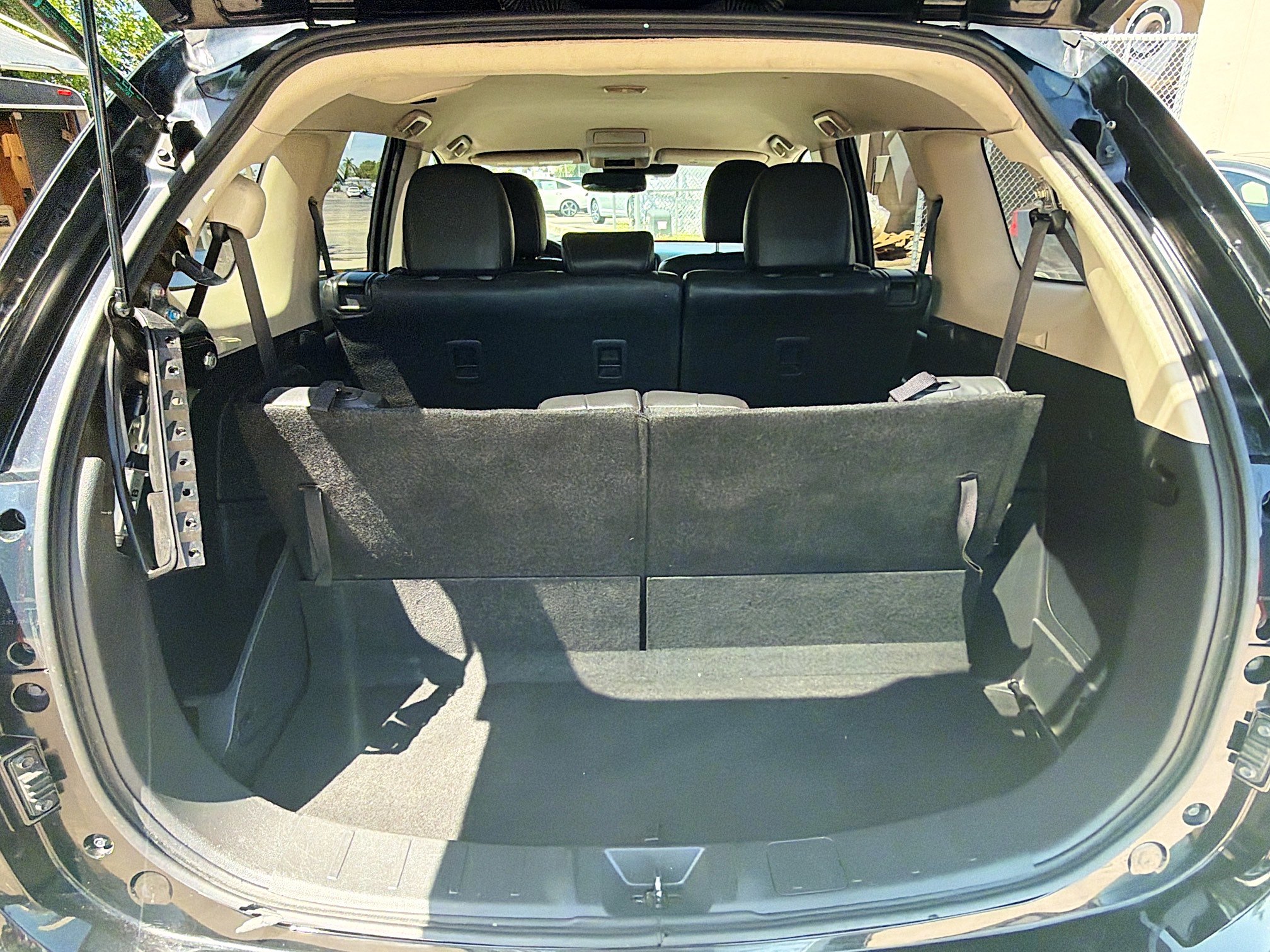 Used 2020 Mitsubishi Outlander SEL AWD/4WD image 25