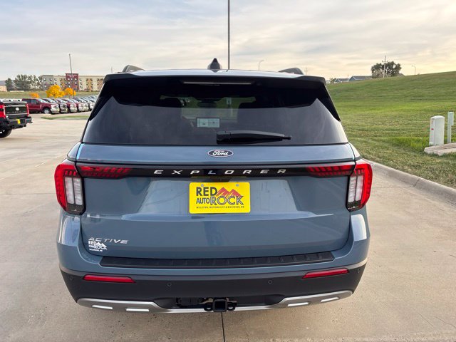 New 2027 Ford Explorer Active w/ Active Comfort Package AWD/4WD image 4
