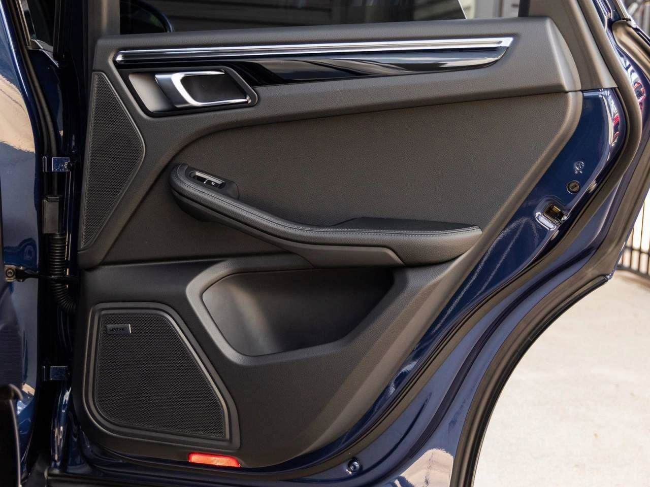 New 2026 Porsche Macan image 90