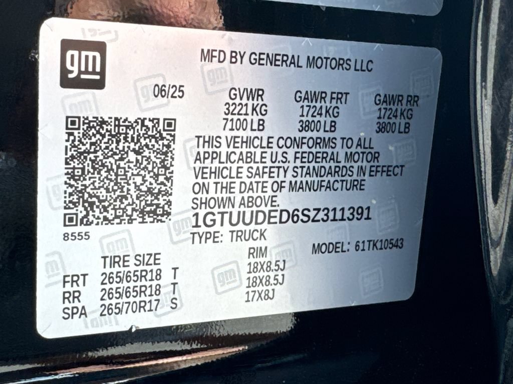 Used 2025 GMC Sierra 1500 SLT AWD/4WD image 34