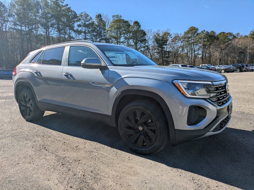 New 2026 Volkswagen Atlas Cross Sport SE image 2